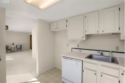 10820 SW Meadowbrook Dr #62, Portland, OR 97224 - Photo 13