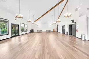 10820 SW Meadowbrook Dr, Portland, OR 97224 - Photo 31