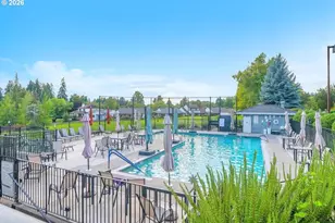 10820 SW Meadowbrook Dr, Portland, OR 97224 - Photo 37