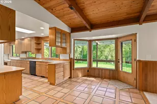 2233 Riverside Dr, Myrtle Creek, OR 97457 - Photo 15