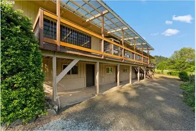 2233 Riverside Dr, Myrtle Creek, OR 97457 - Photo 33