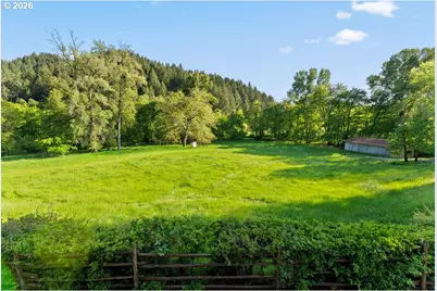 2233 Riverside Dr, Myrtle Creek, OR 97457 - Photo 39