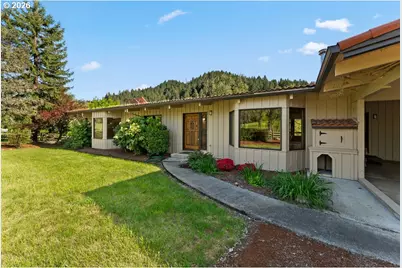 2233 Riverside Dr, Myrtle Creek, OR 97457 - Photo 7