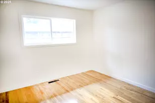 15236 SE Kelly St, Portland, OR 97236 - Photo 5