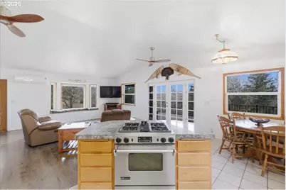 30920 Berlin Rd, Lebanon, OR 97355 - Photo 13