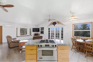 30920 Berlin Rd, Lebanon, OR 97355 - Photo 13