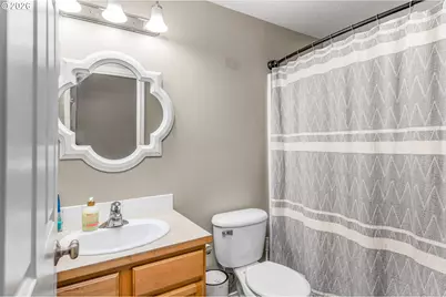 6074 Pebble Ct, Springfield, OR 97478 - Photo 29