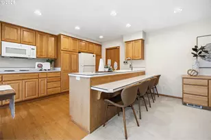 19305 NW Athena Pl, Portland, OR 97229 - Photo 11