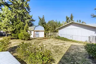 19160 Clairmont Way, Oregon City, OR 97045 - Photo 29