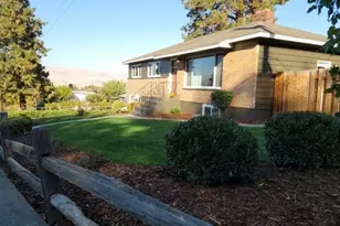 1820 Jefferson St, The Dalles, OR 97058 - Photo 3