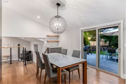 860 Skyland Dr, Lake Oswego, OR 97034 - Photo 23