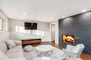 860 Skyland Dr, Lake Oswego, OR 97034 - Photo 35