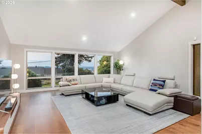 860 Skyland Dr, Lake Oswego, OR 97034 - Photo 13