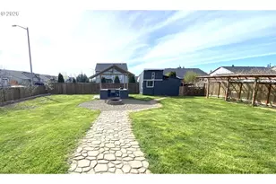 435 SE Belgian St, Sublimity, OR 97385 - Photo 9