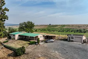 62726 N Powder River Ln, North Powder, OR 97867 - Photo 37