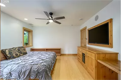 170 SW Eckman St, McMinnville, OR 97128 - Photo 25