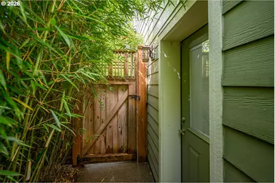 170 SW Eckman St, McMinnville, OR 97128 - Photo 27