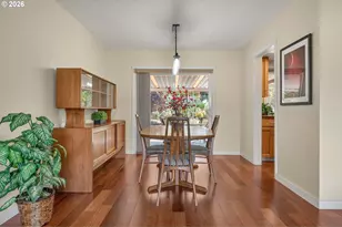 10160 SW Century Oak Dr, Tigard, OR 97224 - Photo 9
