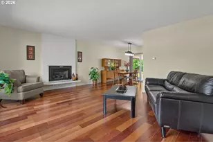 10160 SW Century Oak Dr, Tigard, OR 97224 - Photo 3