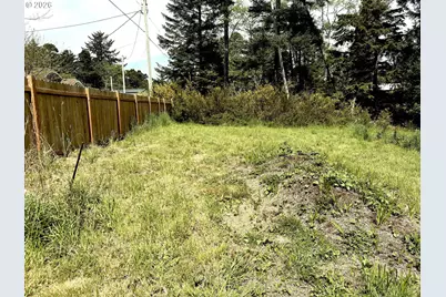 Ne Highland Ave, Yachats, OR 97498 - Photo 5