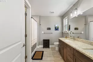 374 Bentgrass Ct, Sutherlin, OR 97479 - Photo 29