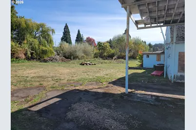 23544 NE Halsey St, Wood Village, OR 97060 - Photo 9