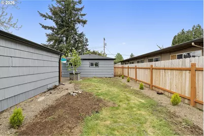 3716 SE 70th Ave, Portland, OR 97206 - Photo 37