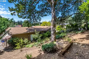 209 North River Dr, Roseburg, OR 97470 - Photo 35