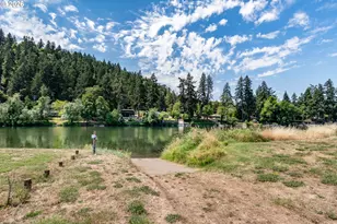 209 North River Dr, Roseburg, OR 97470 - Photo 45