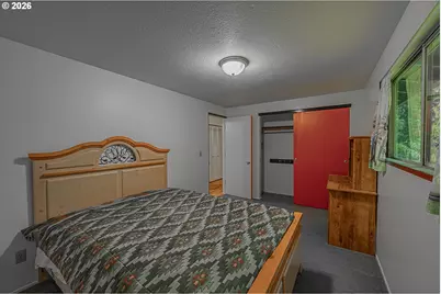 1070 E 15th St, Coquille, OR 97423 - Photo 27
