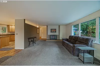 1070 E 15th St, Coquille, OR 97423 - Photo 15