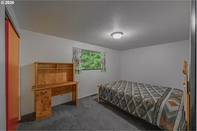 1070 E 15th St, Coquille, OR 97423 - Photo 17
