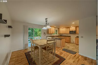 1070 E 15th St, Coquille, OR 97423 - Photo 7