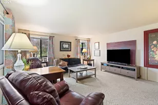 479 2nd St, Elkton, OR 97436 - Photo 5