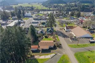 479 2nd St, Elkton, OR 97436 - Photo 47