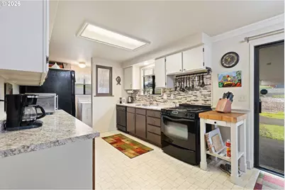 479 2nd St, Elkton, OR 97436 - Photo 11