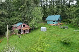 52184 Rabinsky Rd, Scappoose, OR 97056 - Photo 3