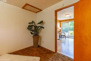 1035 Willa St, Eugene, OR 97404 - Photo 33