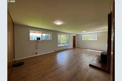 48799 McFarland Rd, Oakridge, OR 97463 - Photo 11