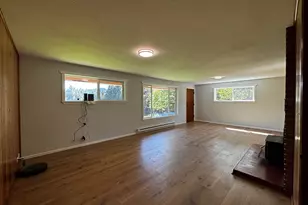 48799 McFarland Rd, Oakridge, OR 97463 - Photo 11