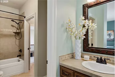 12482 SE 155th Ave, Happy Valley, OR 97086 - Photo 33