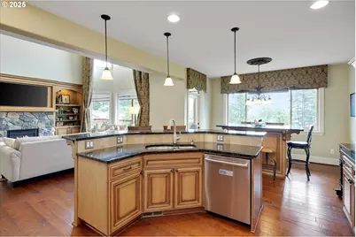 12482 SE 155th Ave, Happy Valley, OR 97086 - Photo 13