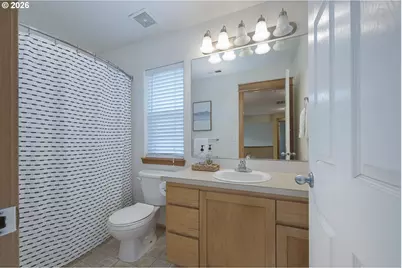 647 SW Roxe Dr, Forest Grove, OR 97116 - Photo 15
