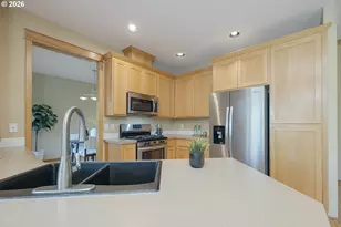 647 SW Roxe Dr, Forest Grove, OR 97116 - Photo 5
