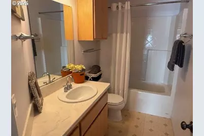 937 S St, Springfield, OR 97477 - Photo 17