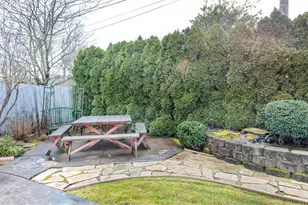 937 S St, Springfield, OR 97477 - Photo 43