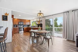 1101 E 33rd Pl, Vancouver, WA 98661 - Photo 7