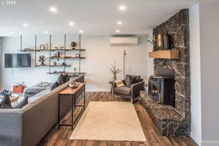 1101 E 33rd Pl, Vancouver, WA 98661 - Photo 9