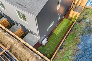 4374 N Gantenbein Ave, Portland, OR 97217 - Photo 15