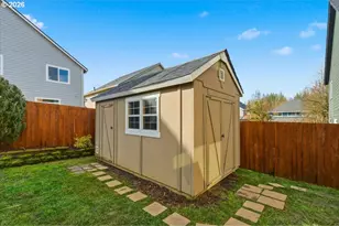 1817 N 9th Way, Ridgefield, WA 98642 - Photo 33